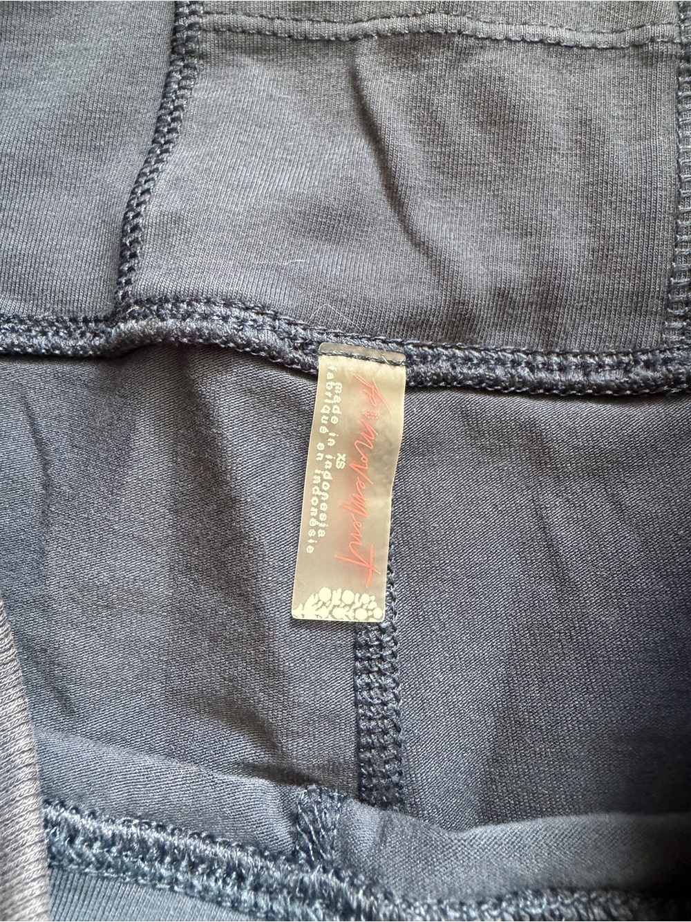 Free People Movement Hot Shot Reversible Set V-Neck Top and Bike Shorts in Navy - Picture 5 of 5